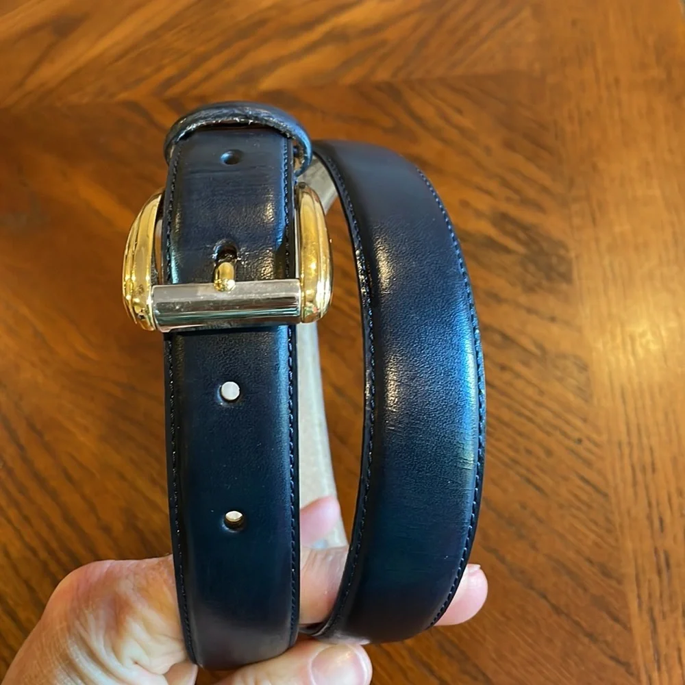Liz Claiborne Cream Bonded‎ Navy Leather Belt